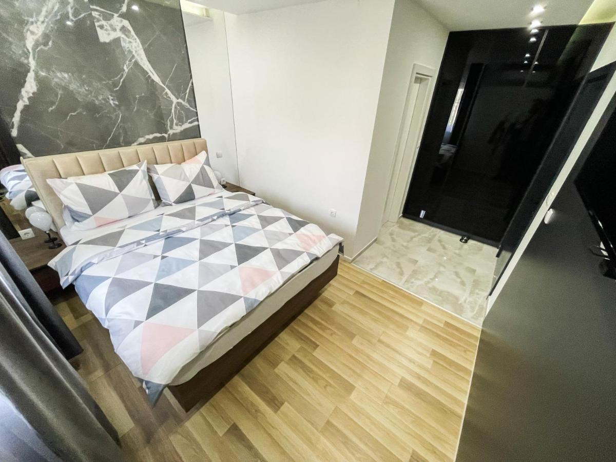 Apartmani Mila ลัคตาชิ ภายนอก รูปภาพ