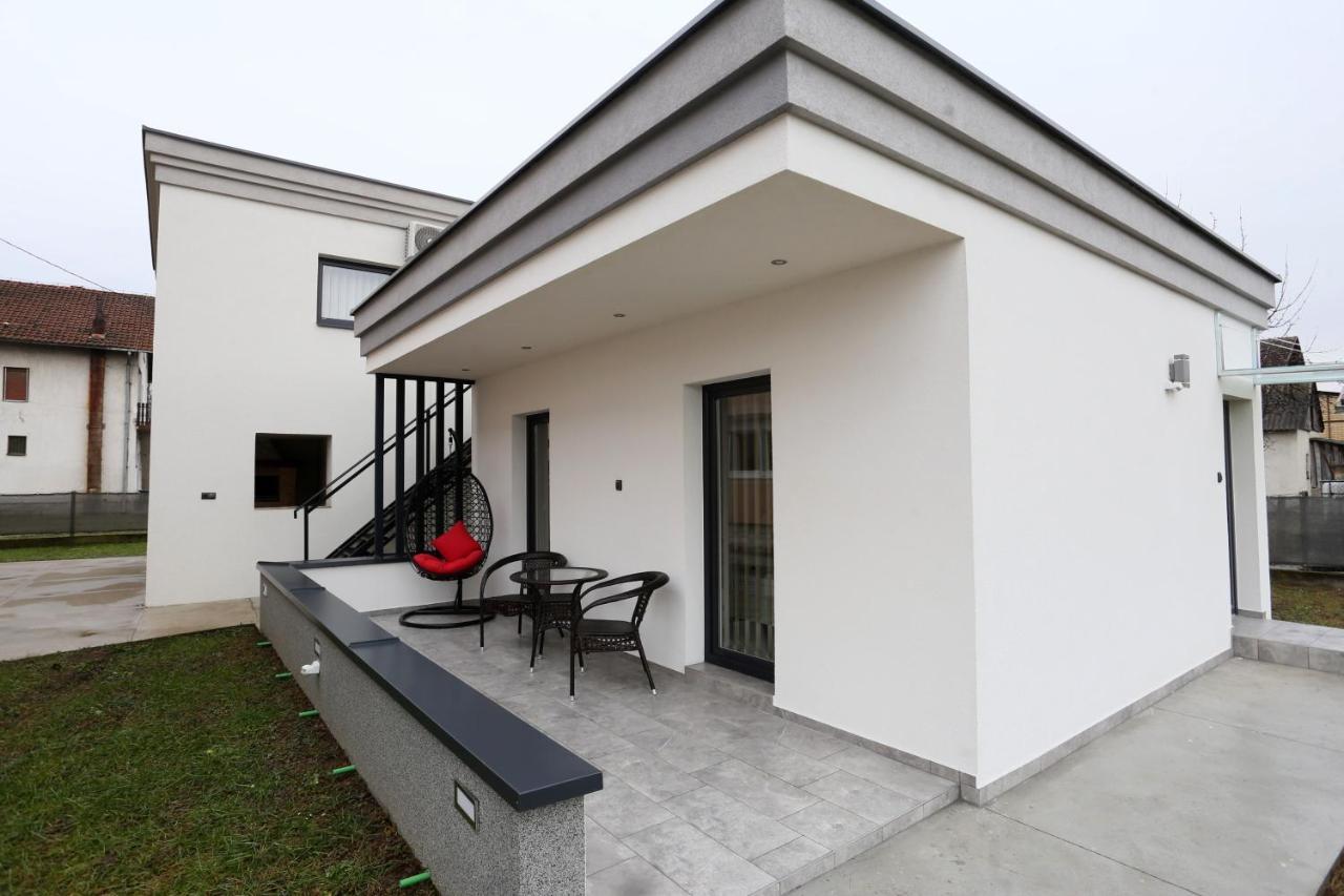 Apartmani Mila ลัคตาชิ ภายนอก รูปภาพ